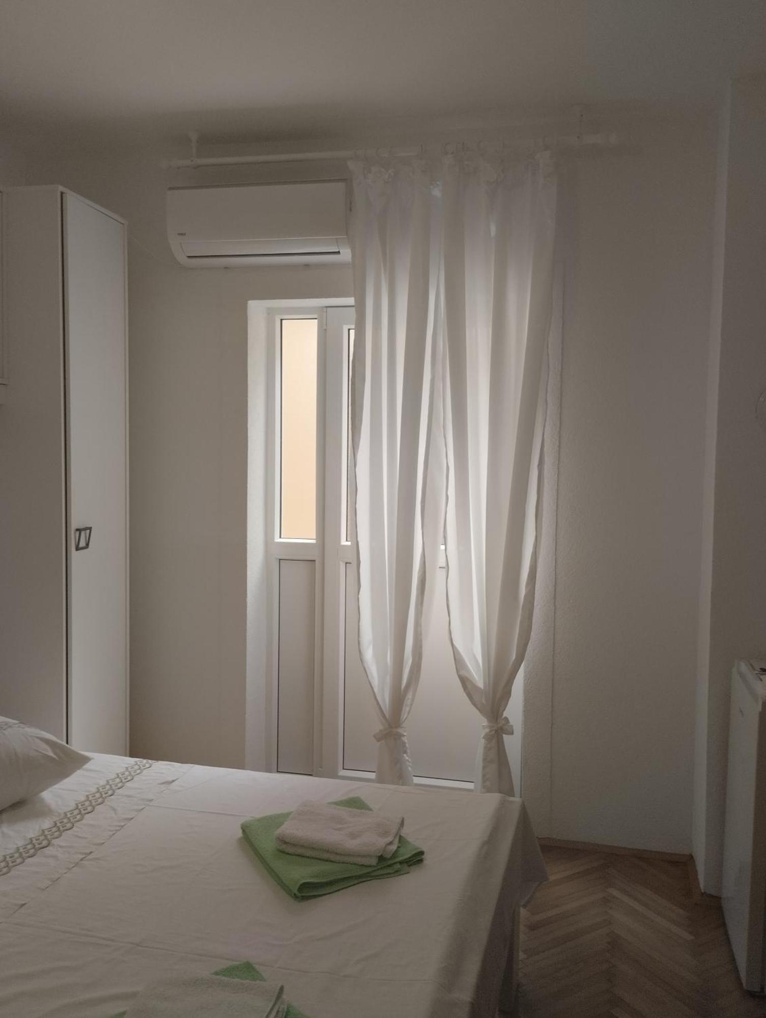 Soba Biondic Apartment เซนญ์ ภายนอก รูปภาพ
